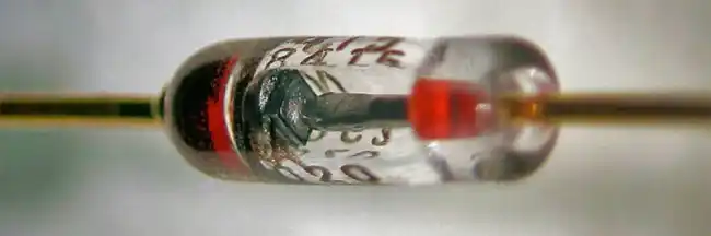 دیود چیست